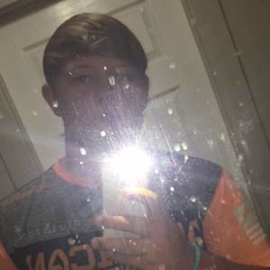 Meet your Posher, Ethan